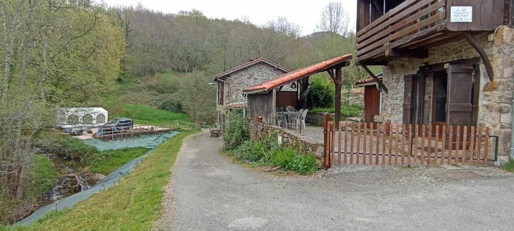 Le Gite Des Trois Ruisseaux Fougaron Buitenkant foto